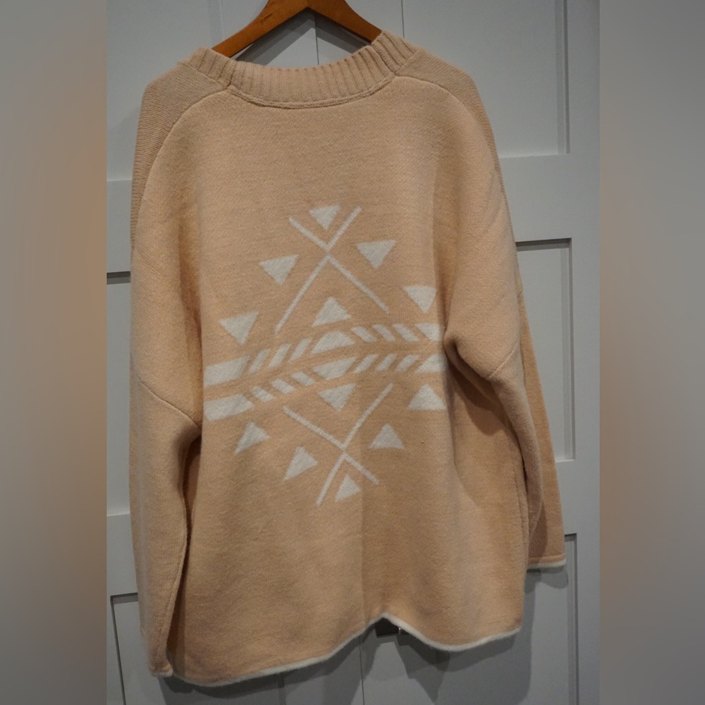 NWOT Passenger peach cardigan sz large